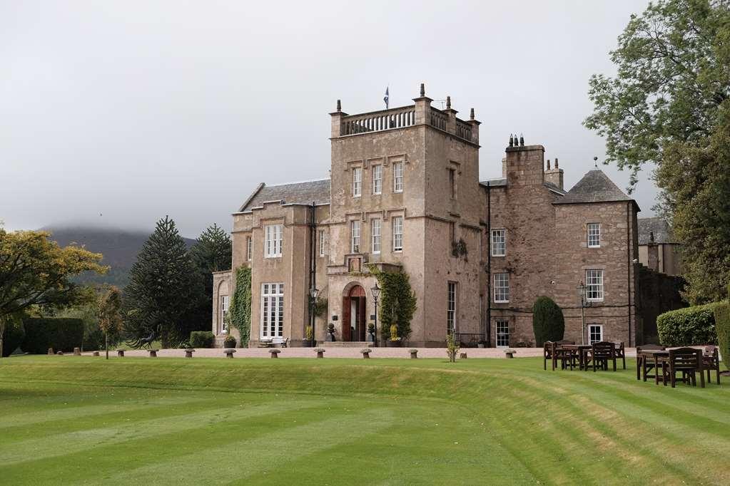 Maison d'hôtes Macdonald Pittodrie House à Chapel of Garioch Extérieur photo