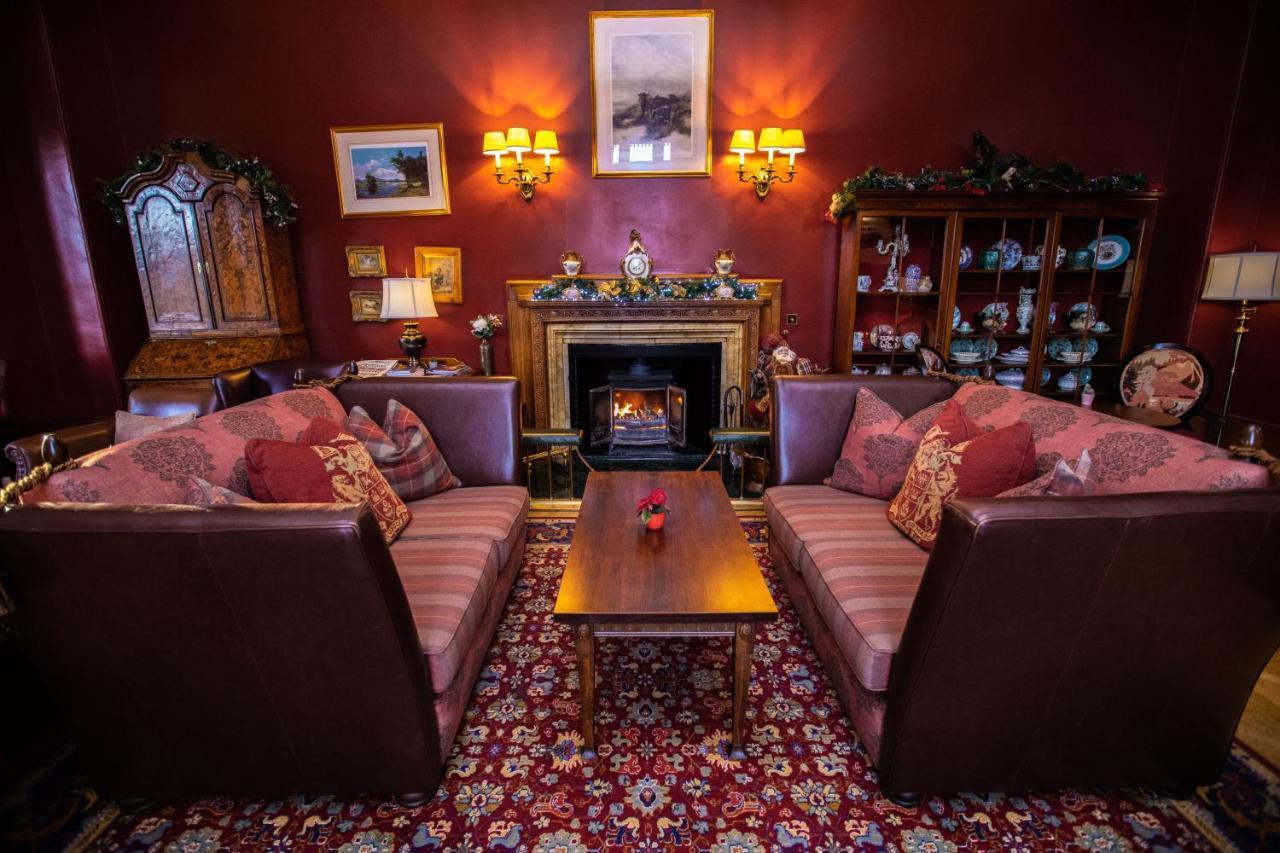Maison d'hôtes Macdonald Pittodrie House à Chapel of Garioch Extérieur photo