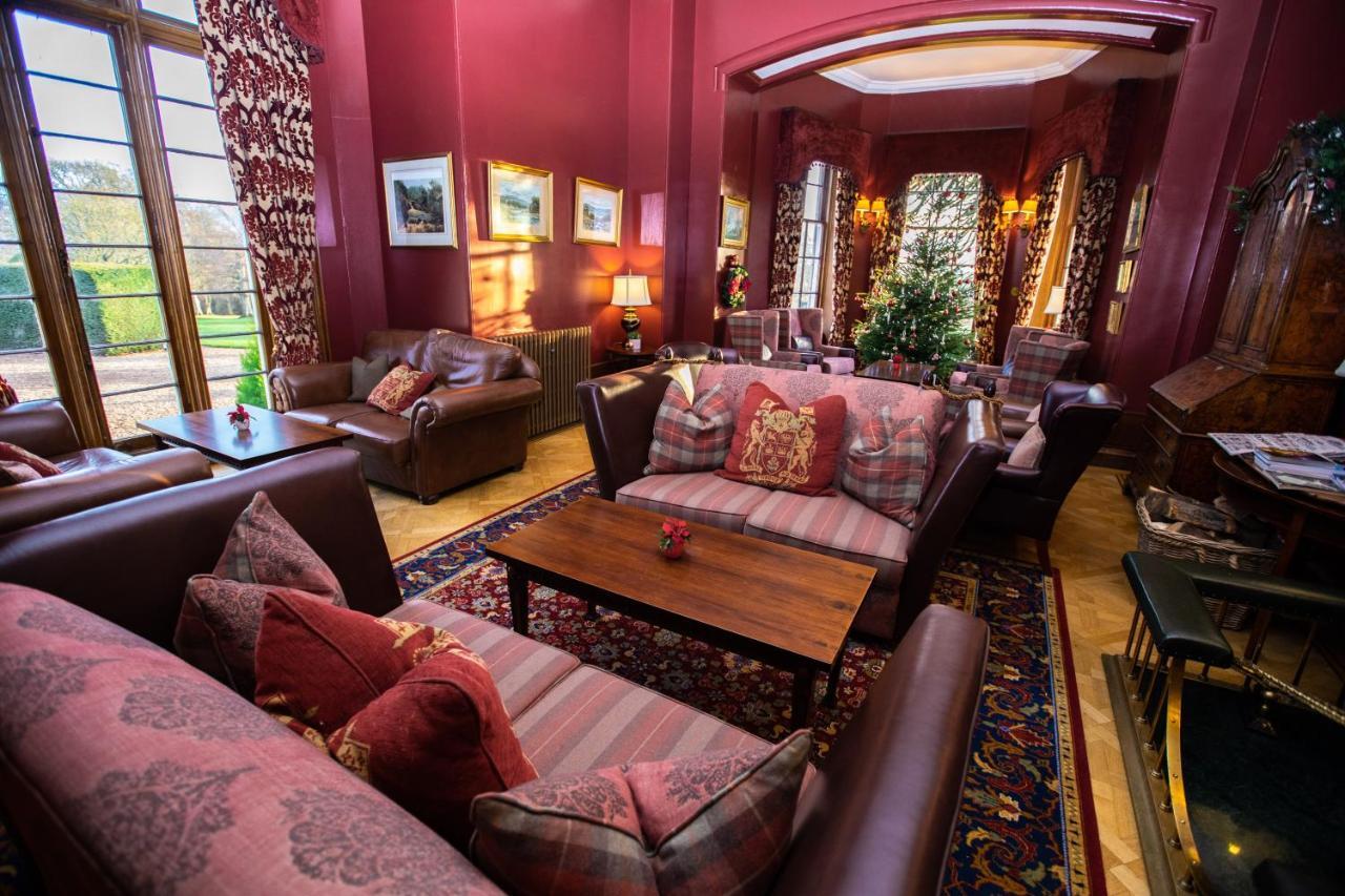 Maison d'hôtes Macdonald Pittodrie House à Chapel of Garioch Extérieur photo